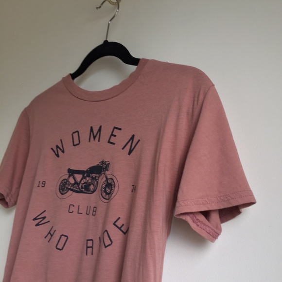 LA Hearts Tee - Picture 4 of 12